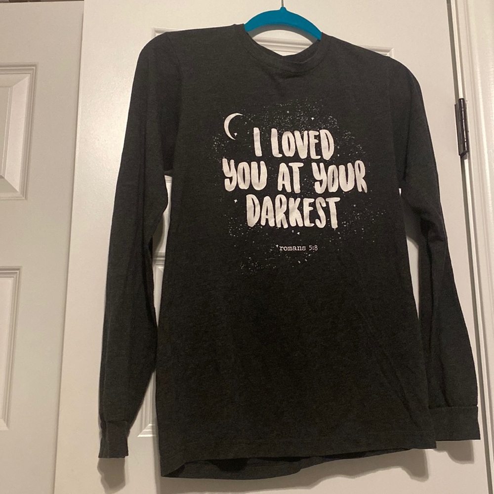 Boutique long sleeve shirt size medium